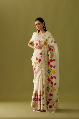 Sarees Banner Image
